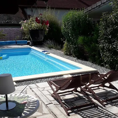 D'hotes Le *